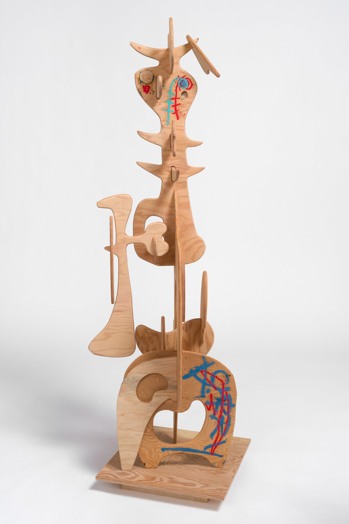 Aaron Curry

&amp;ldquo;Masked Nude&amp;rdquo;, 2023

Oil, colored pencil on wood

71 3/4 x 23 x 22 3/4 inches

182 x 58.5 x 58 cm

CUR 300