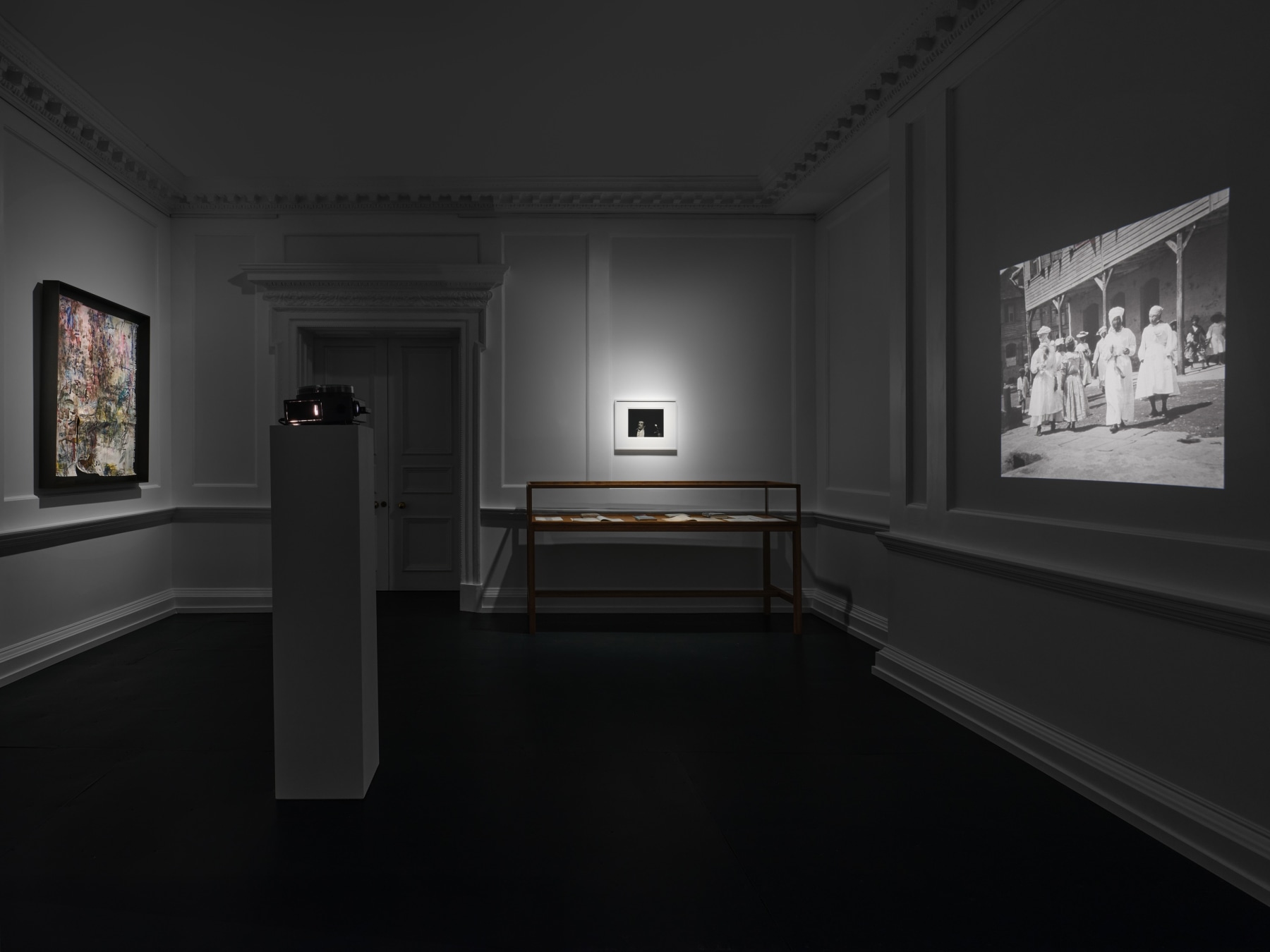 Postures: Jean Rhys in the Modern World