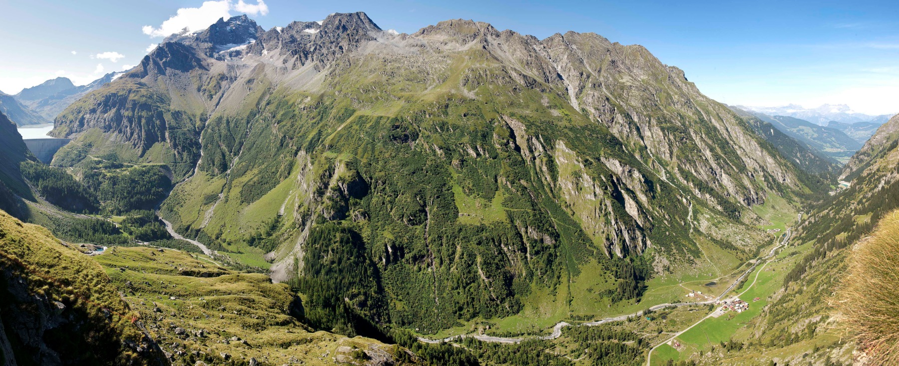 Michael Heizer: An American in Valais -  - Viewing Room - From the Research Department
