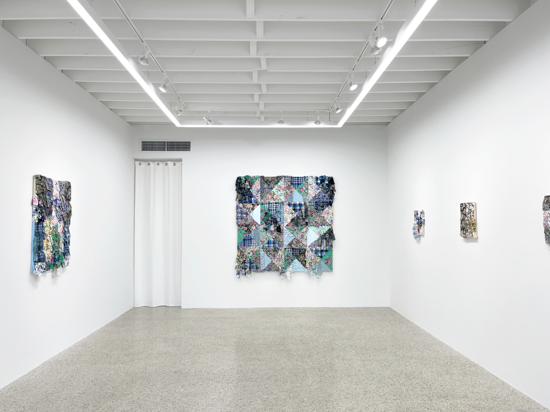 Gallery - Mountain Space