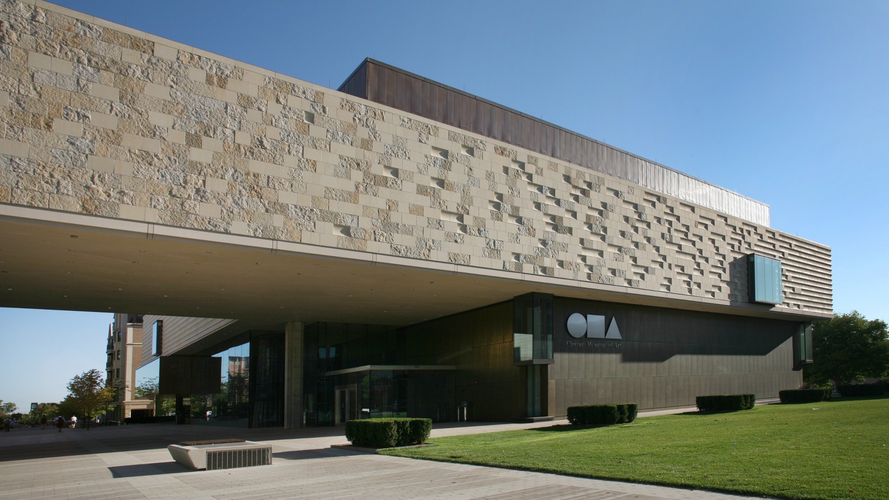 Chazen Museum of Art at the University of Wisconsin, Madison. &amp;nbsp;Stone by Quarra Stone Company.