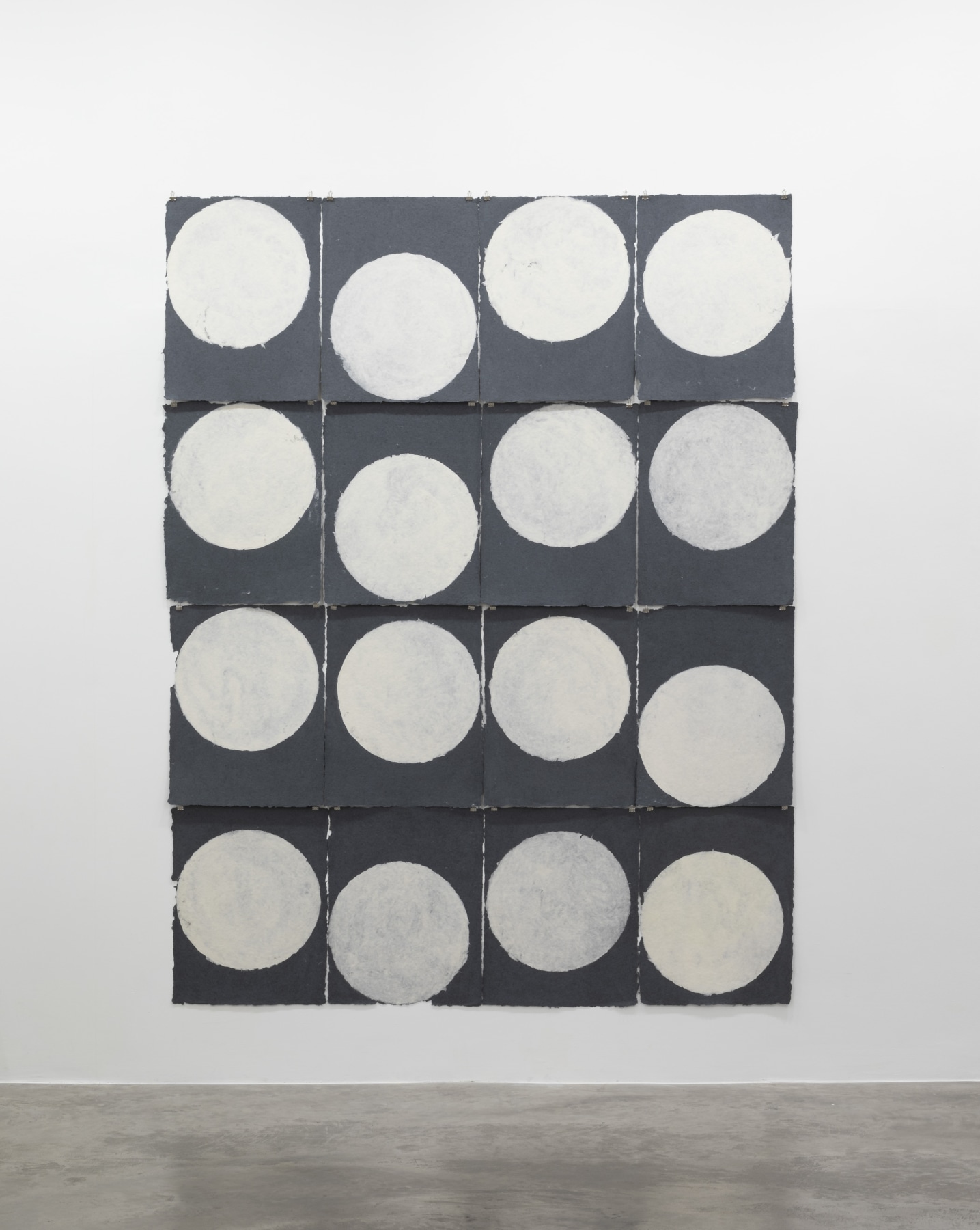 All Wall (balls white &amp;amp; grey),&amp;nbsp;2013

handmade Echizen kozo washi paper, 16 elements

252 x 196 cm / 99.2 x 77.2 in&amp;nbsp;