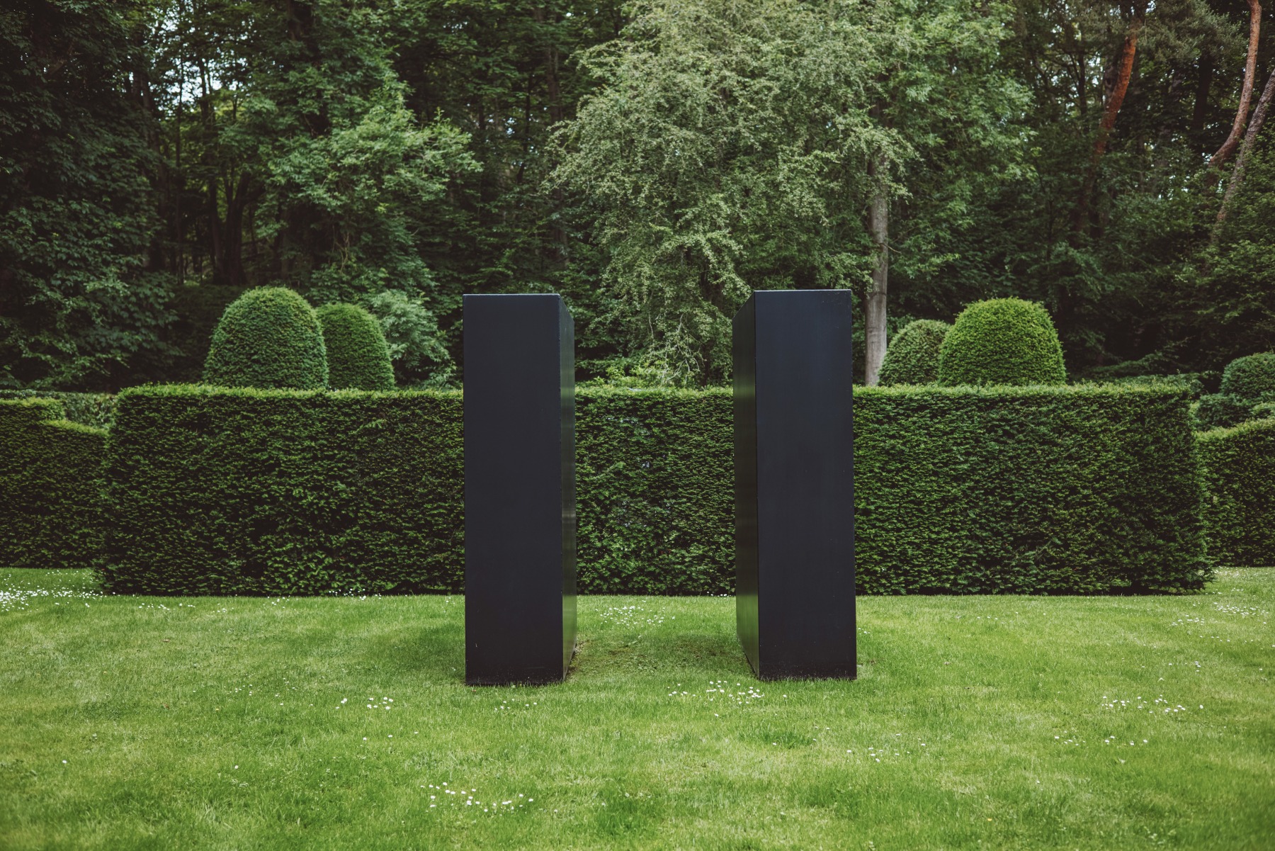Steel, painted black
Overall: 8 x 8 x 8 ft. (243.8 &amp;times; 243.8 &amp;times; 243.8 cm), 2 units, each 8 &amp;times; 2 &amp;times; 8 ft. (243.8 &amp;times; 61 &amp;times; 243.8 cm), edition 3/3
Don Quixote Foundation