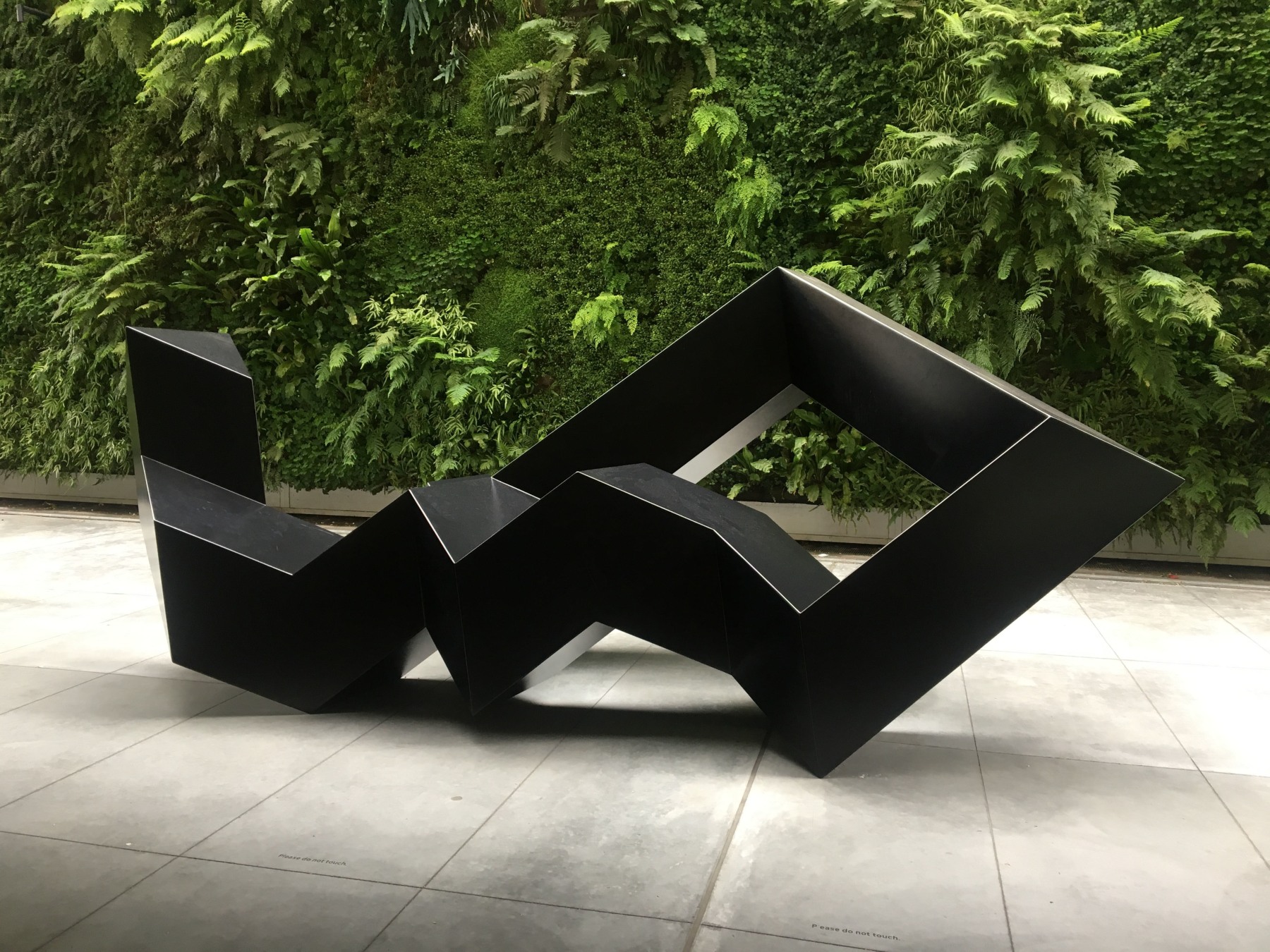 Aluminum, painted black
6 ft. 8 in. &amp;times; 16 ft. 2 1/4 in. &amp;times; 8 ft. 9 1/2 in. (203.2 &amp;times; 493.4 &amp;times; 268 cm), edition 2/3
San Francisco Museum of Modern Art
Photo Robyn Sandberg
