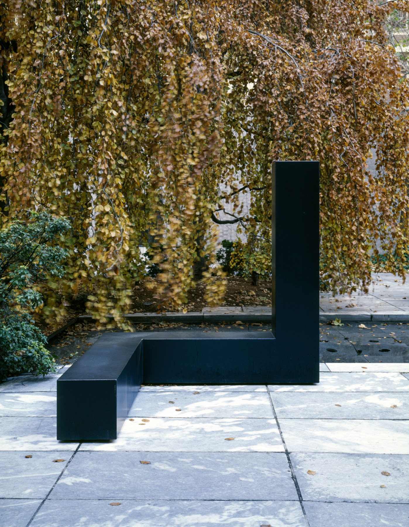 Steel, painted black
6 ft. 8 in. x&amp;nbsp;6 ft. 8 in. x&amp;nbsp;6 ft. 8 in.&amp;nbsp;(203.2 &amp;times; 203.2 &amp;times; 203.2 cm), edition 3/3
The Museum of Modern Art, New York

&amp;nbsp;