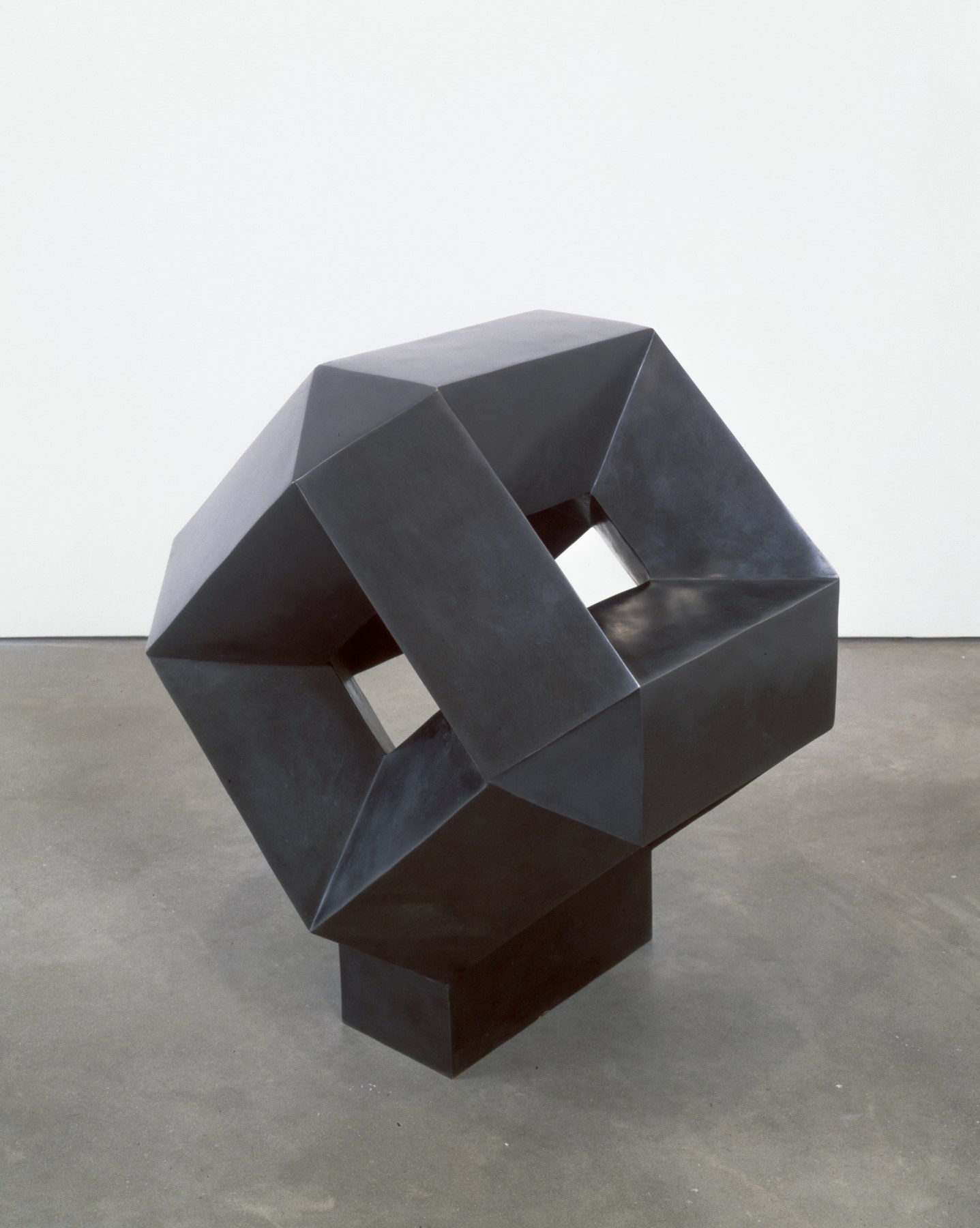 Cast bronze, black patina
26&amp;nbsp;1&amp;frasl;4&amp;nbsp;&amp;times; 20 &amp;times; 22 in.&amp;nbsp;(66.7 &amp;times; 50.8 &amp;times; 55.9 cm), edition 5/9
Private collection