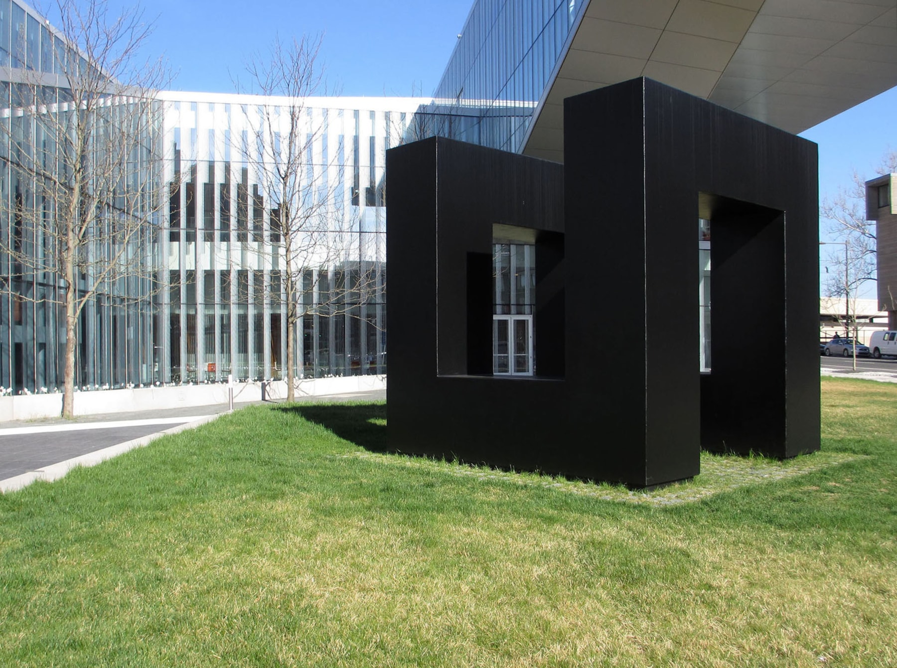 Steel, painted black
10 ft. 8 in. &amp;times; 10 ft. 8 in. &amp;times; 10 ft. 8 in. (325.1 &amp;times; 325.1 &amp;times; 325.1 cm), edition 1/3
University of Pennsylvania, Philadelphia