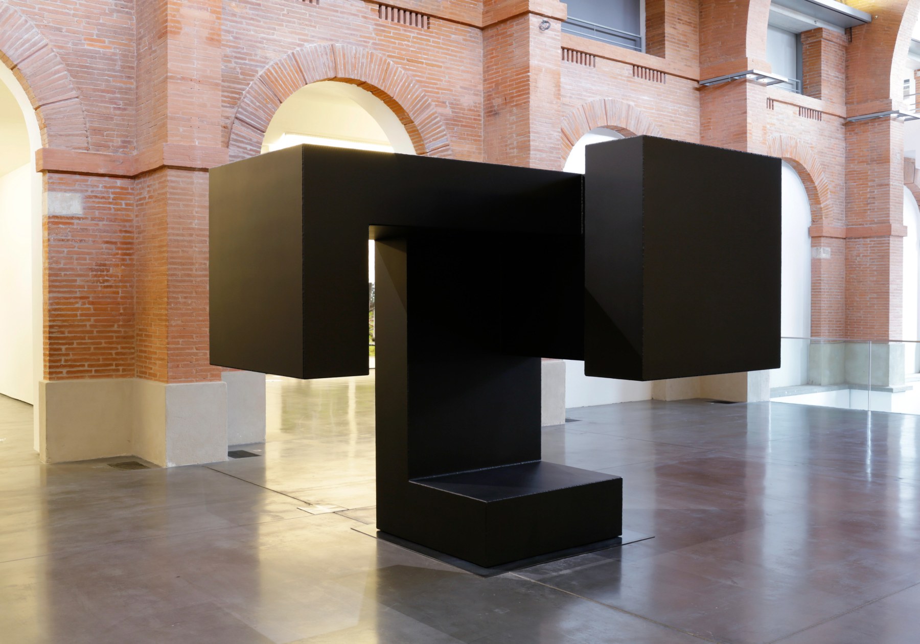 Kiki Smith, Seton Smith, Tony Smith. Festival International d&amp;rsquo;Art de Toulouse, Musee des Abattoirs, France, 2013