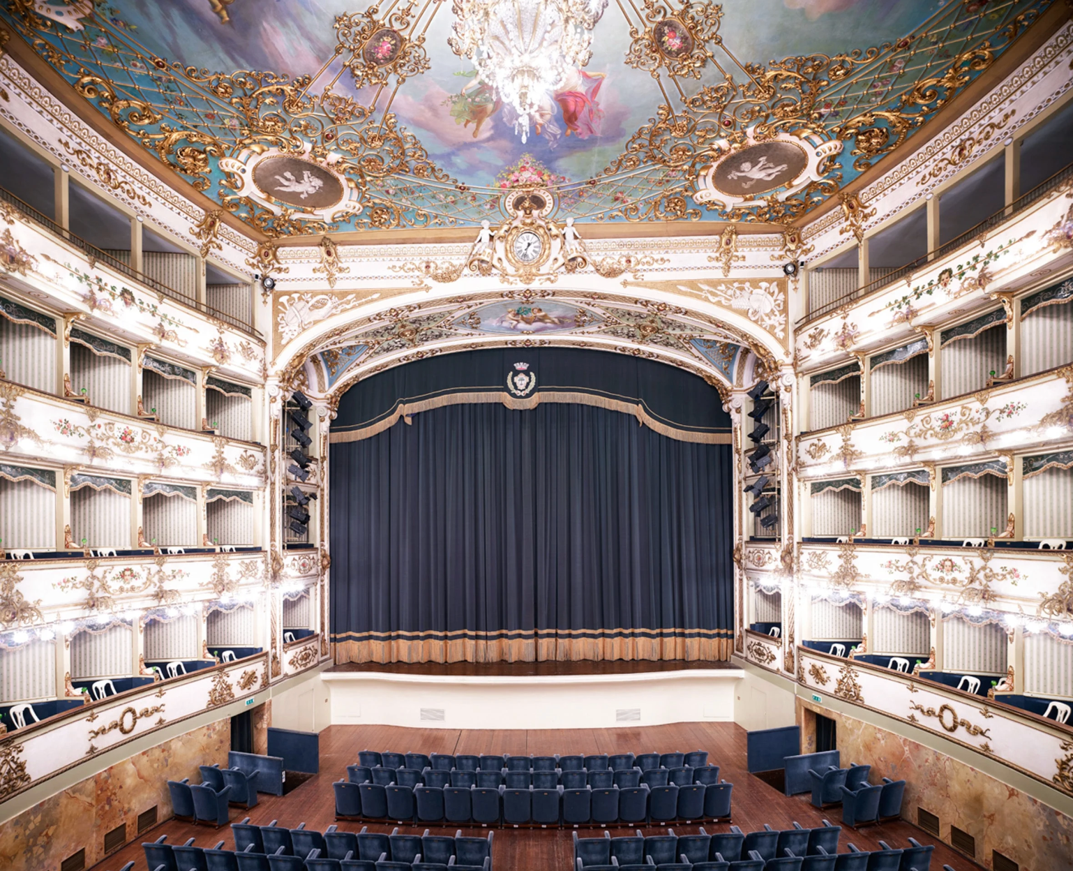 Candida H&ouml;fer, Teatro Comunale di Carpi IV 2011