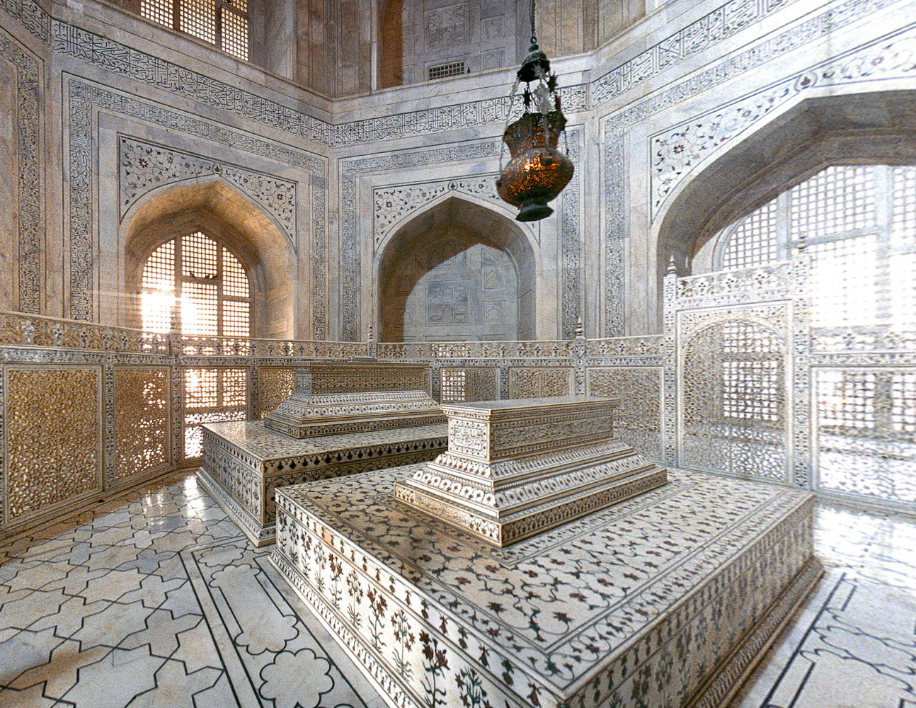 A Pietra Dura Architectural Study of the Top of the Cenotaph of Shah Jahan in the Taj Mahal - Company School, Agra - Artworks-Items - Carlton Rochell