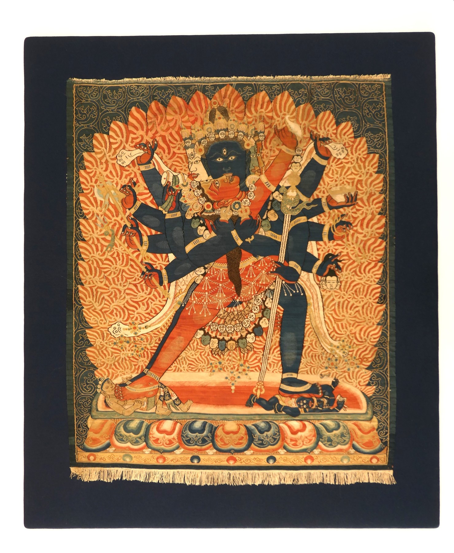 This slit-weave silk (kesi) thangka depicts the meditation deity Chakrasamvara and dates to the Yongle period