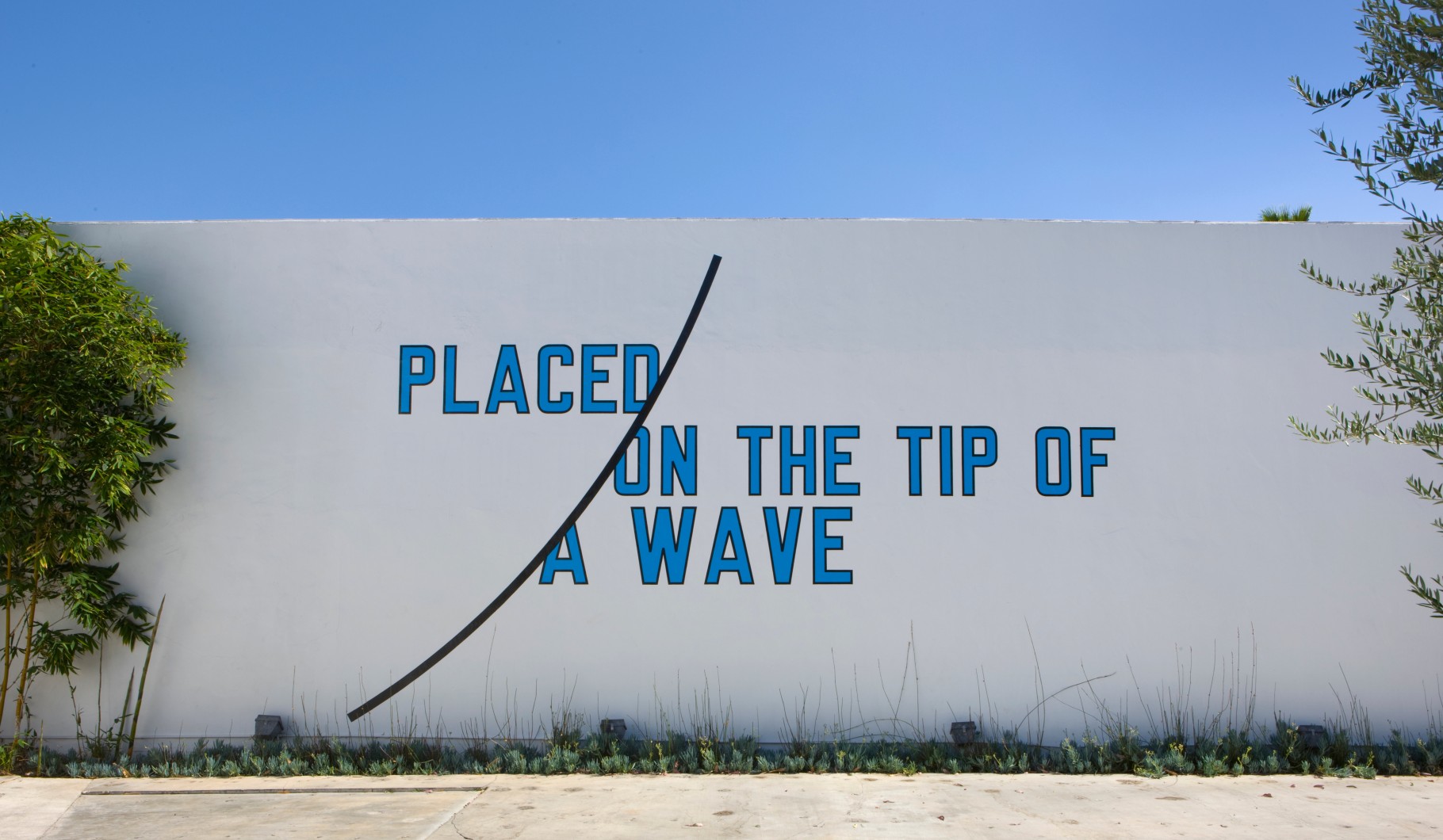 Lawrence Weiner