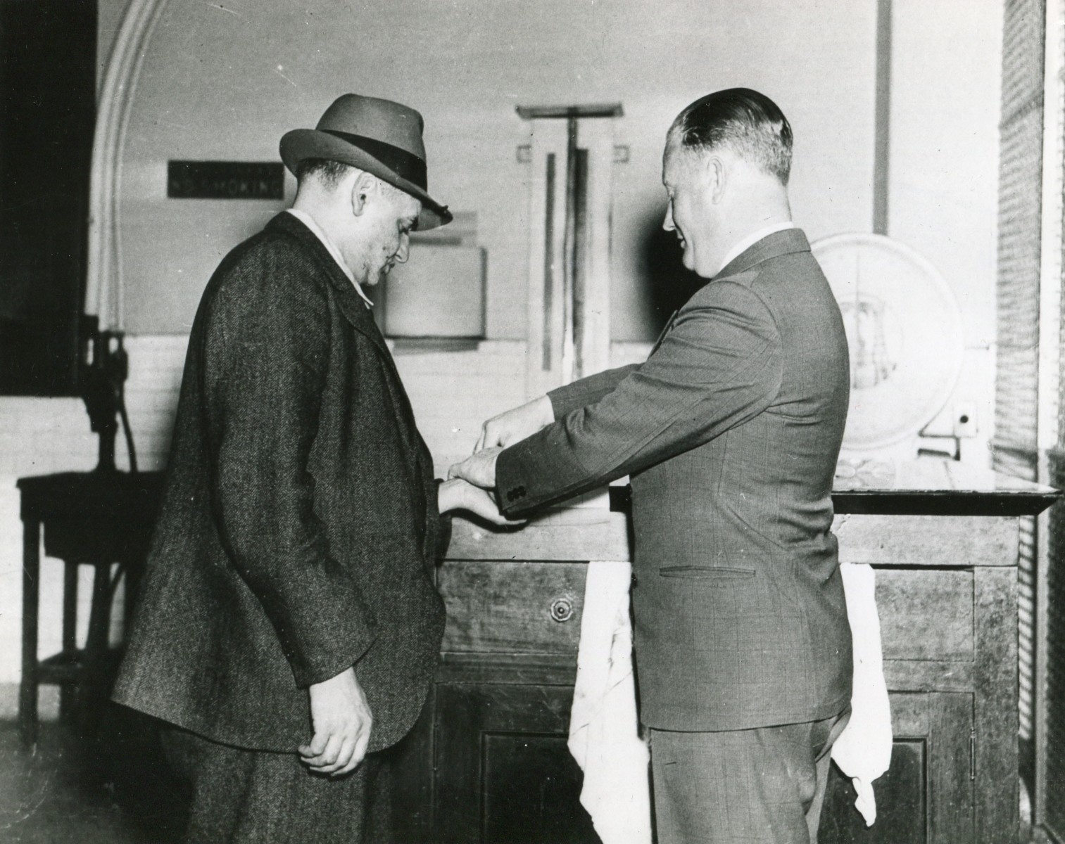 Weegee- Arthur Fellig Demonstrates How New York Police Operate