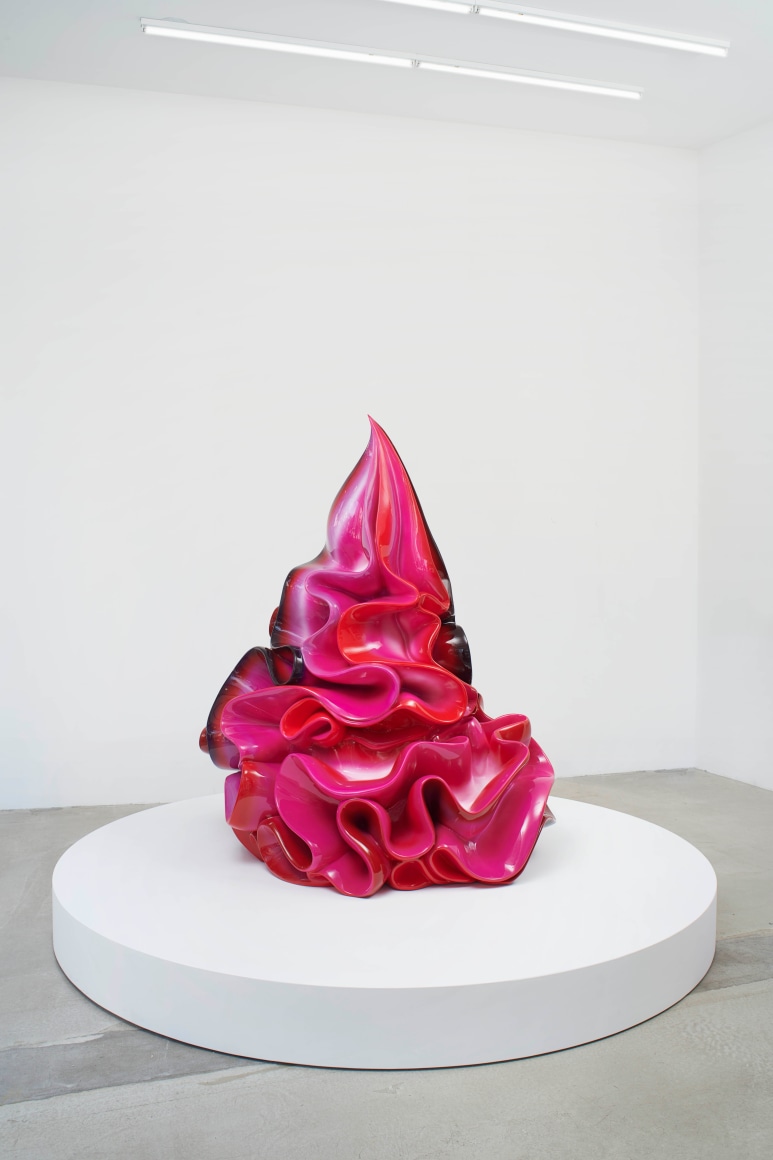 XU ZHEN ®
