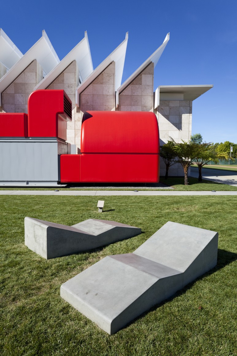 TERESA MARGOLLES, Untitled