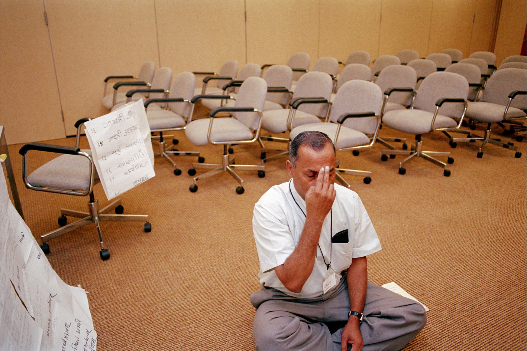 GAURI GILL, Brahmin thread tying ceremony for Silicon Valley professionals in a local strip mall. Fremont, California 2002,&nbsp;from the series&nbsp;The Americans