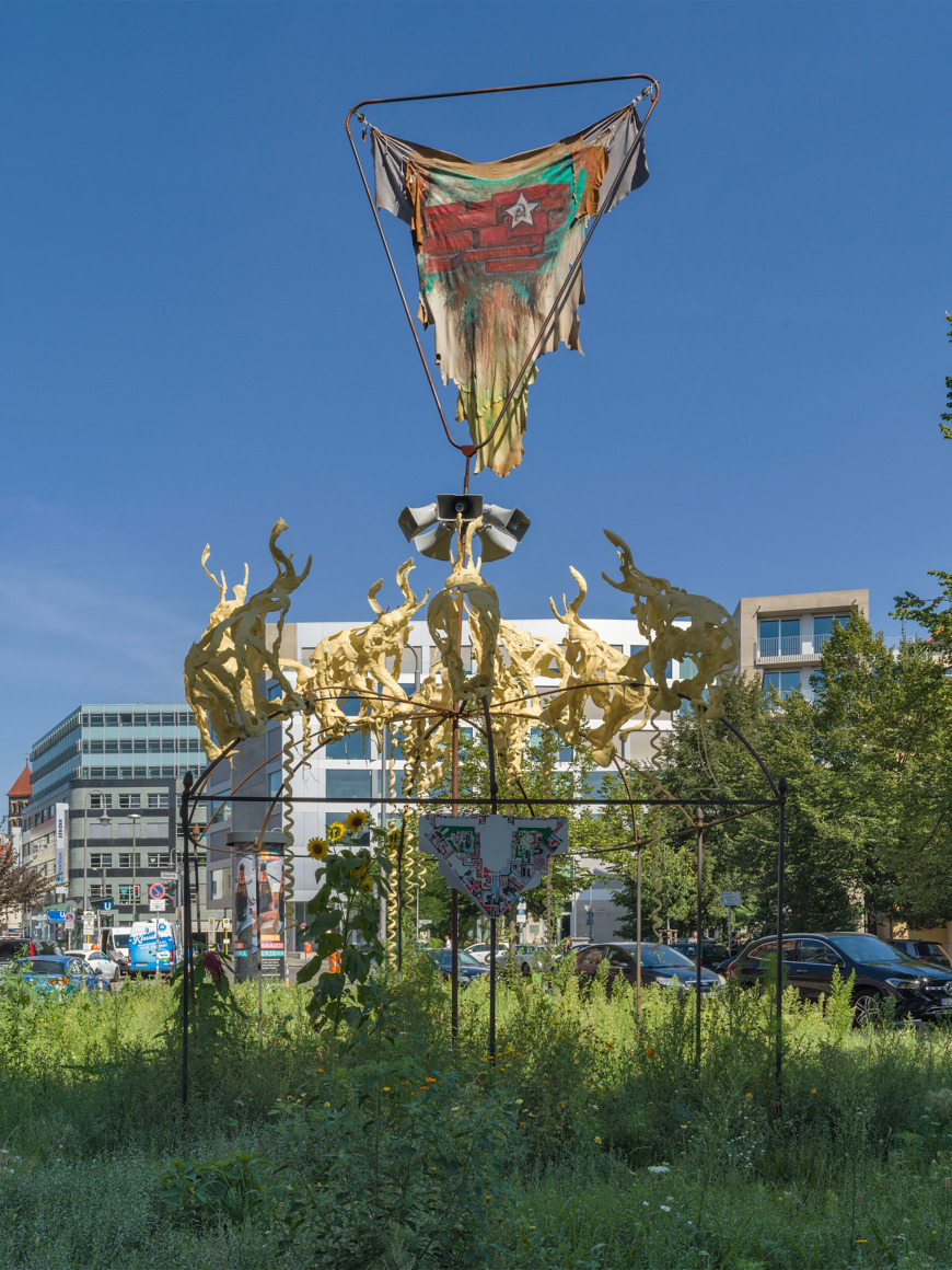 Installation view, Elephant&rsquo;s Memory (Memorial Structure), Kunstverein am Rosa-Luxemurg-Platz, Berlin, 2023,&nbsp;Photo: Roman&nbsp;M&auml;rz, Berlin.