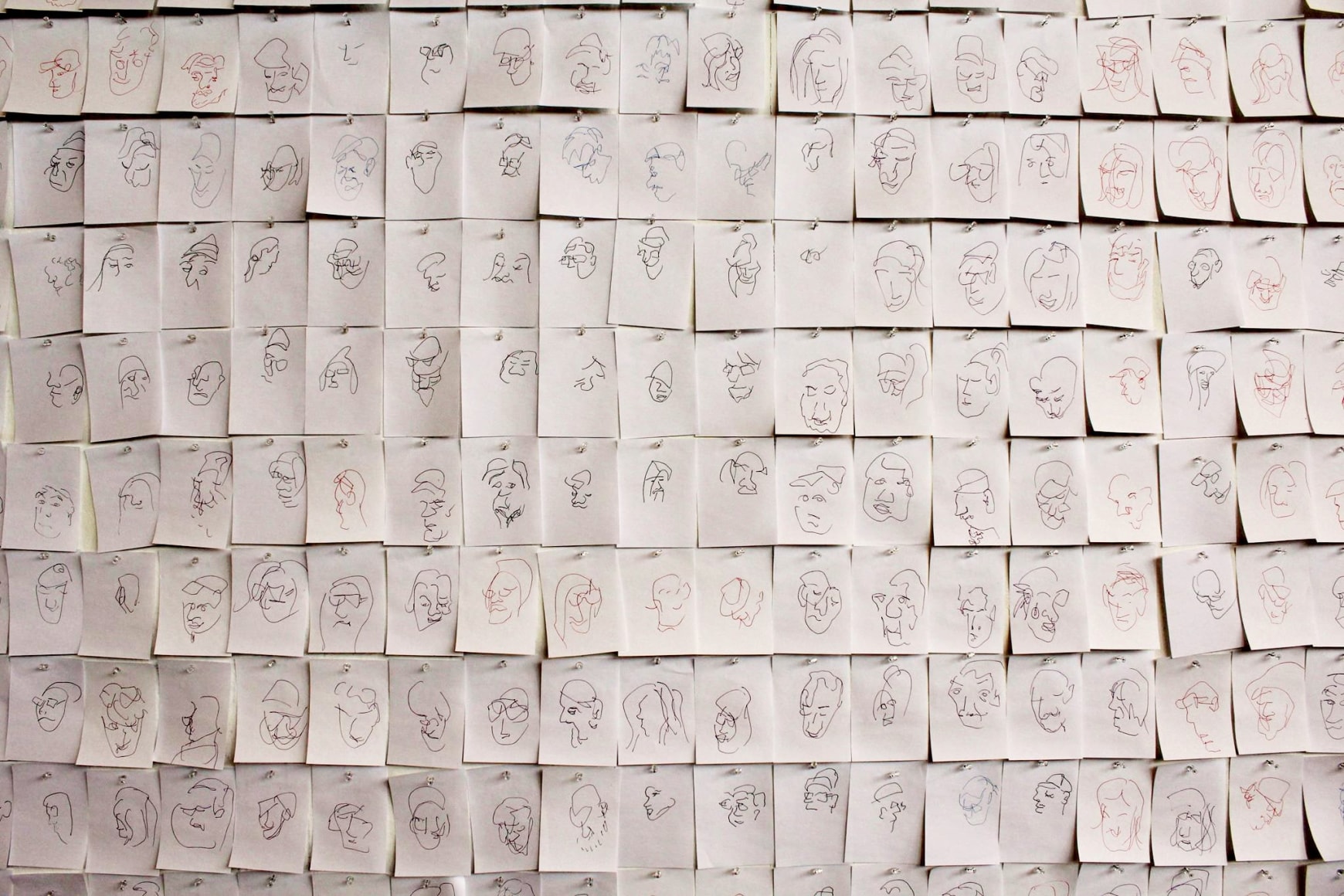 ANGEL EZEKIEL LOPEZ HERRERA | RENCONTRE ÉPHÉMÈRE AVEC LA CLIENTÈLE | INSTALLATION WITH INK ON PAPER | 72 X 55 INCHES | 2015-2016