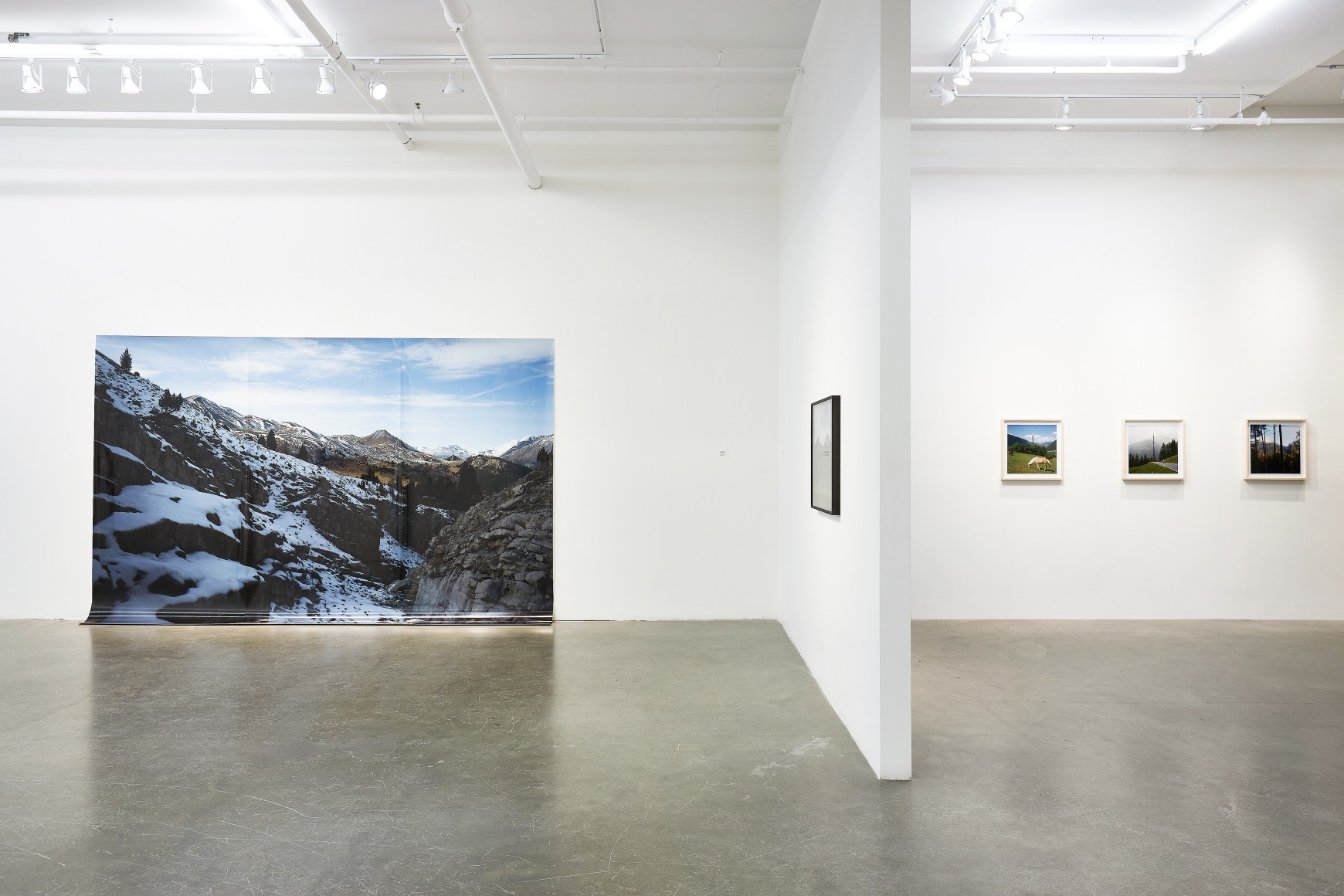 THOMAS KNEUBÜHLER | FUNKLOCH I MAGES MAXIME BROUILLET | PATRICK MIKHAIL