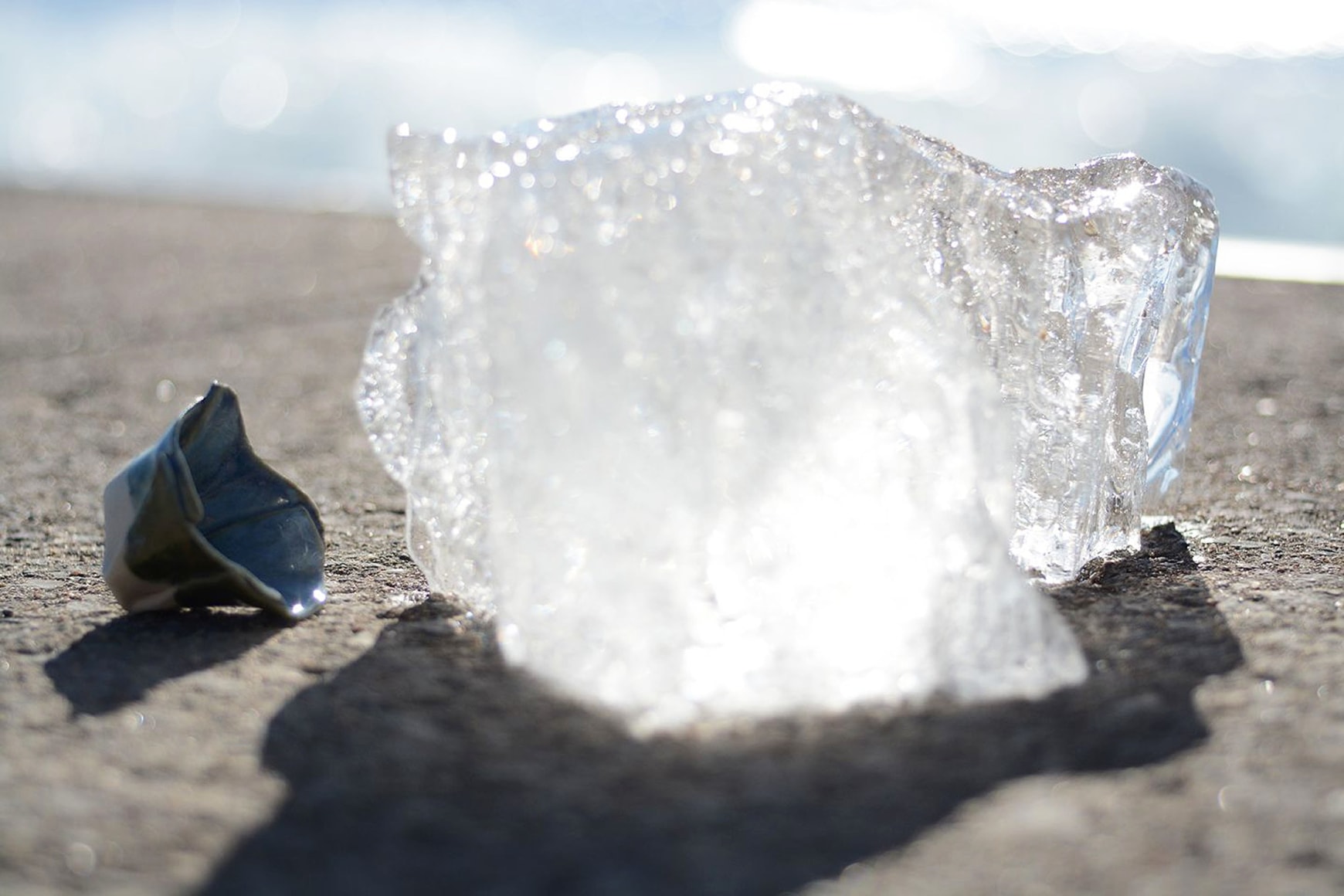 EVE K. TREMBLAY | DANSE DES GALETS - PETIT BOL BLEU ET GLACE | ARCHIVAL PIGMENT PRINT | 25&nbsp;X 16.5&nbsp;INCHES | &nbsp;2019, &nbsp;