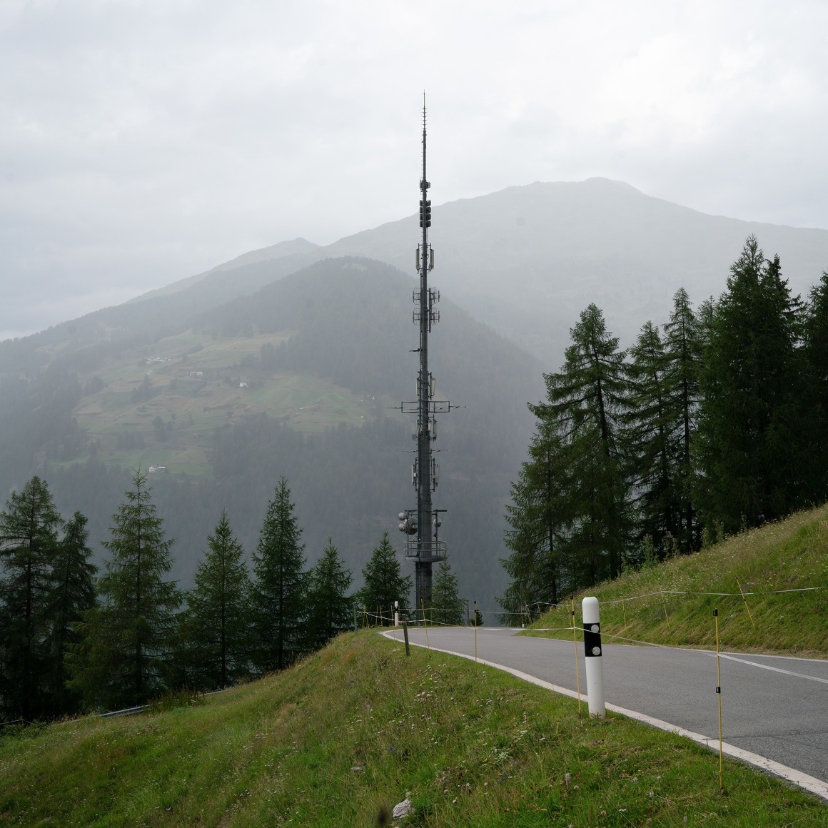 Thomas KNEUBÜHLER, Alpine Signals (Pass d'Umbrail), 2021