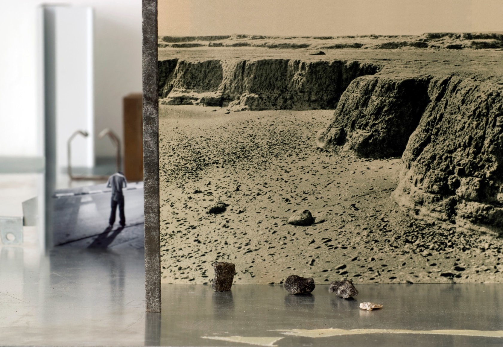 ILIT AZOULAY &nbsp;| Passage &nbsp;| 2009