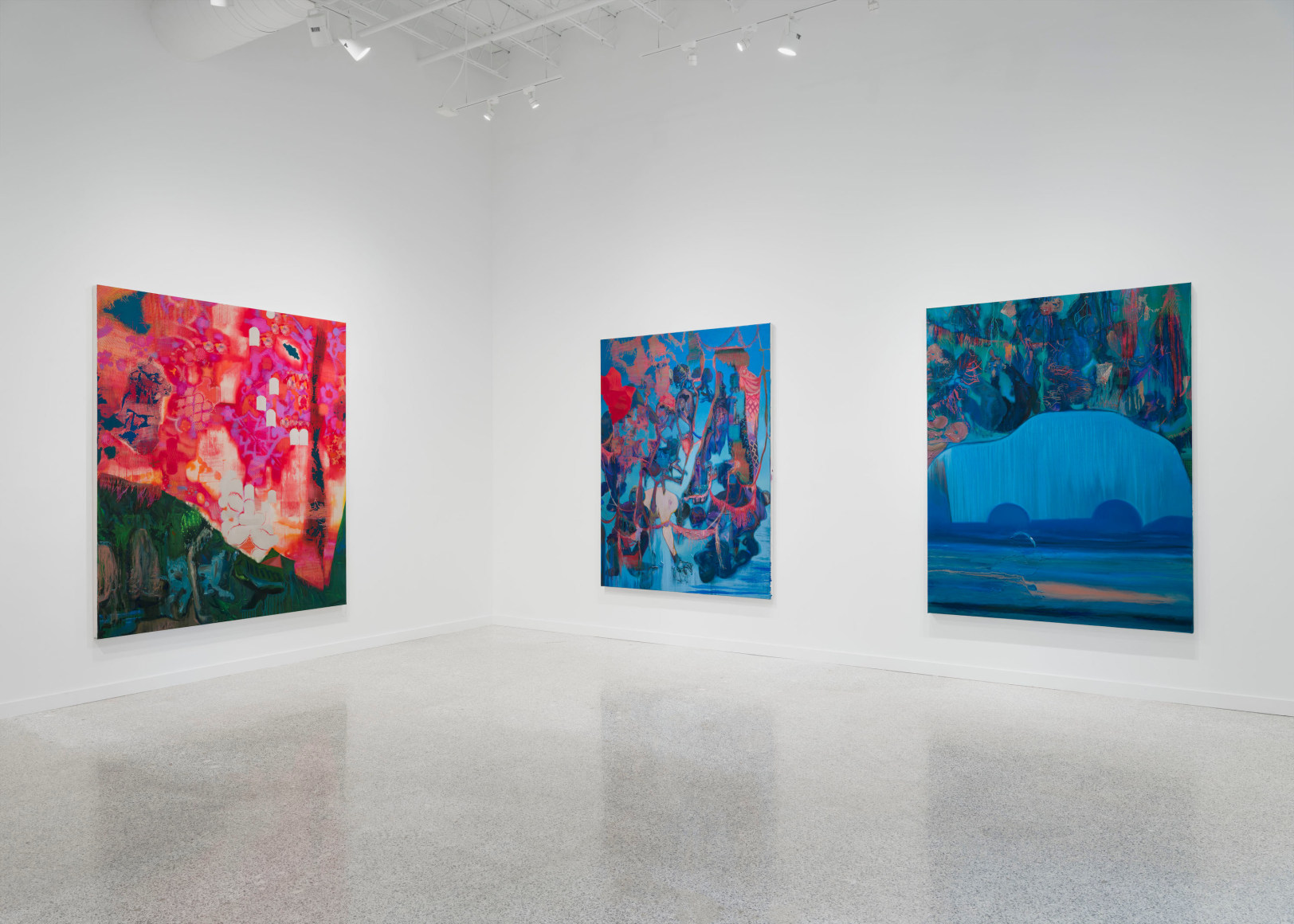 Installation view, Taha Heydari: Loom, 2023