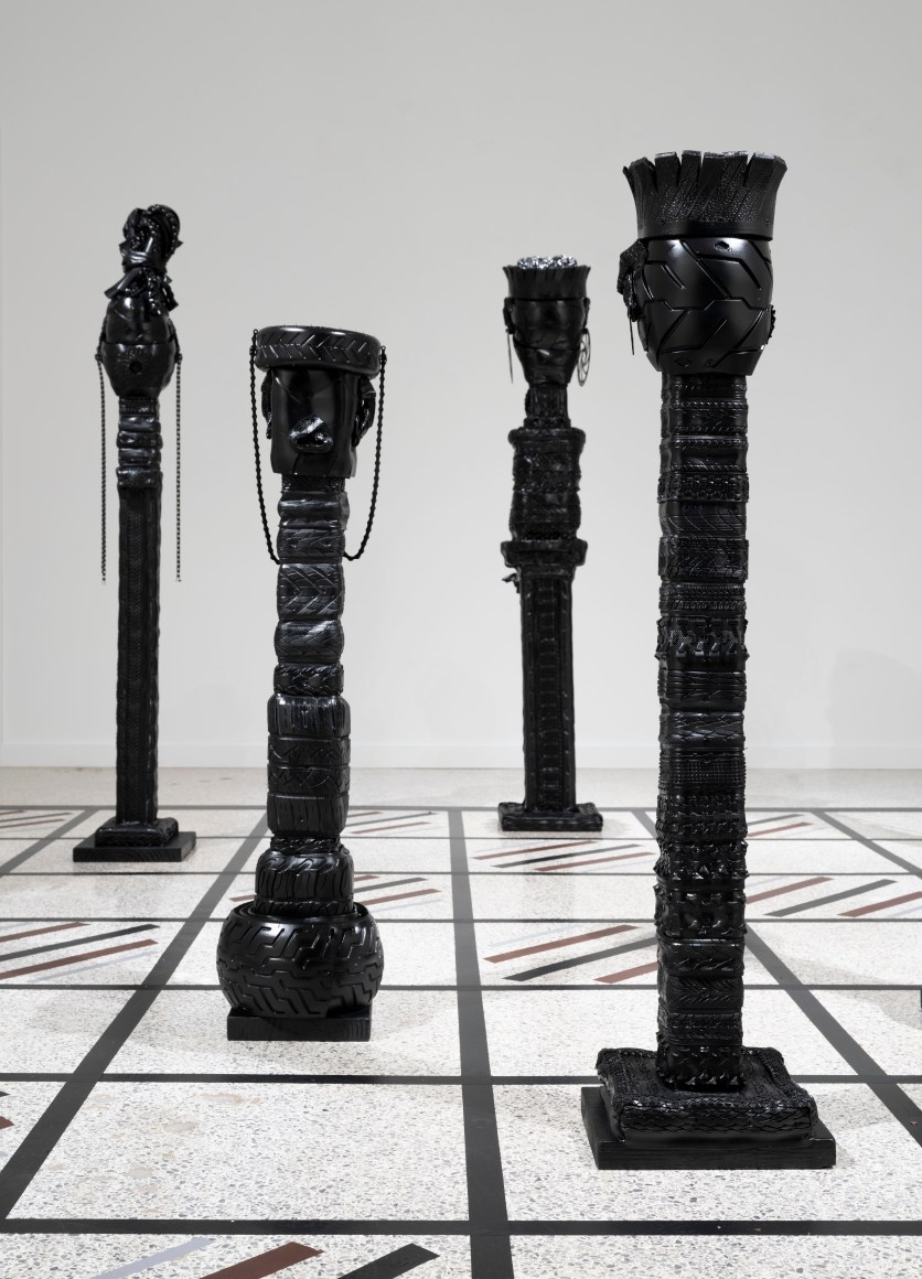 Installation View Kim Dacres: Black Moves First, 2021
