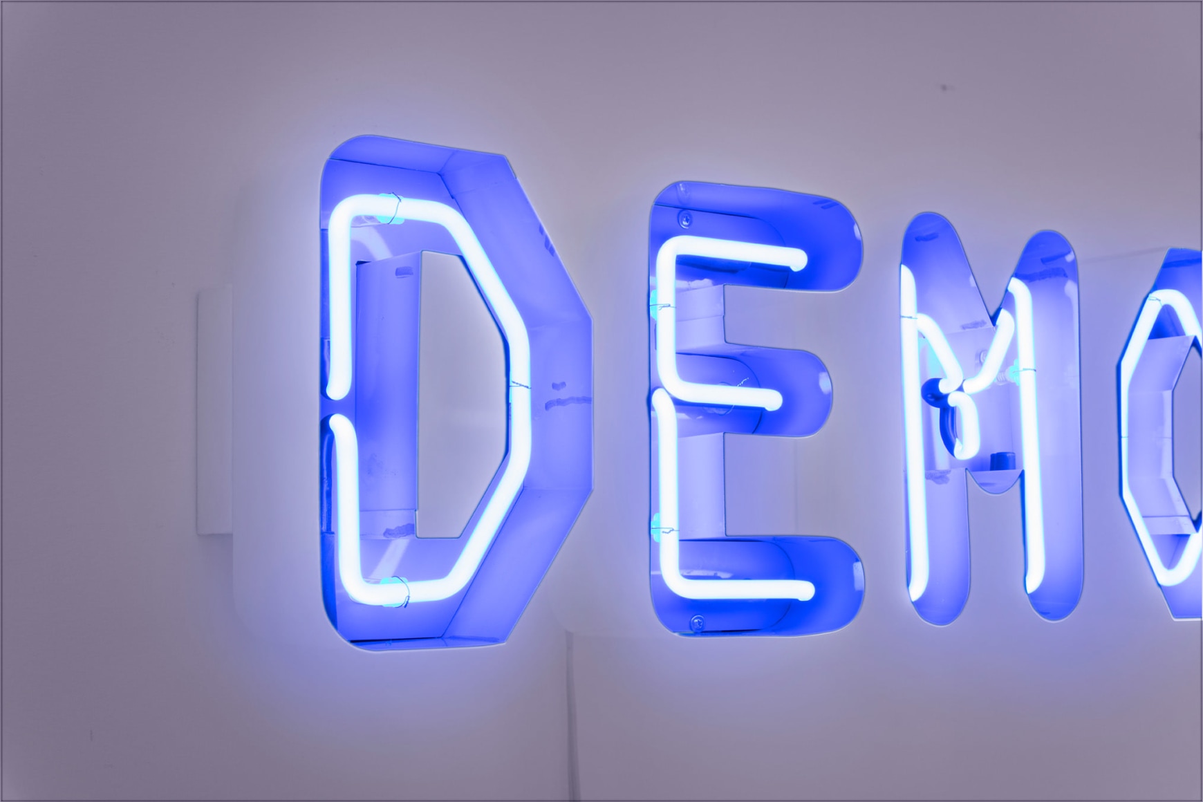 Maynard Monrow: Vox Populi