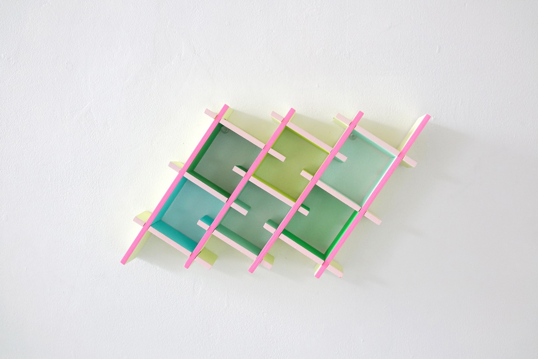 Chiaozza Small Composition to Spring, 2019 Acrylic on wood 8 x 13 ½ x 2 in. / 20.3 x 34.3 x 5.1 cm.