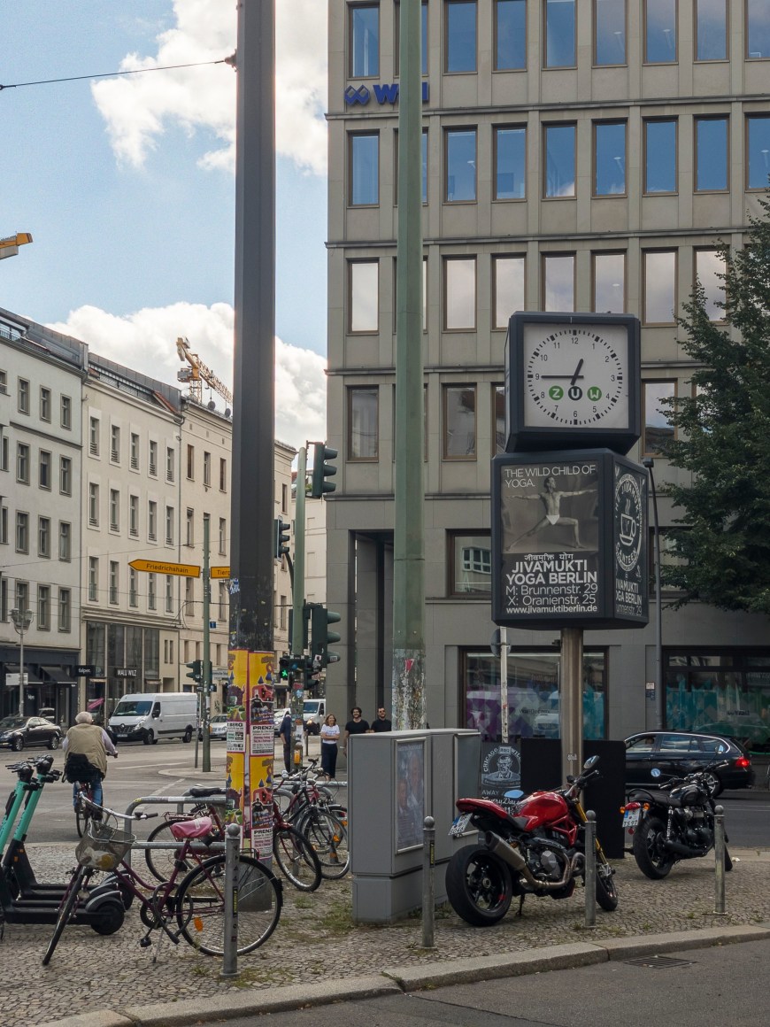 John Miller, Untitled (8-25-20)