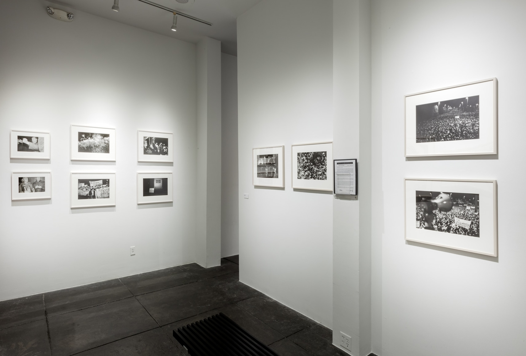 JONATHAN FERRARA GALLERY X GALERIE JOCHEN HEMPEL&nbsp;|||&nbsp;Exchange