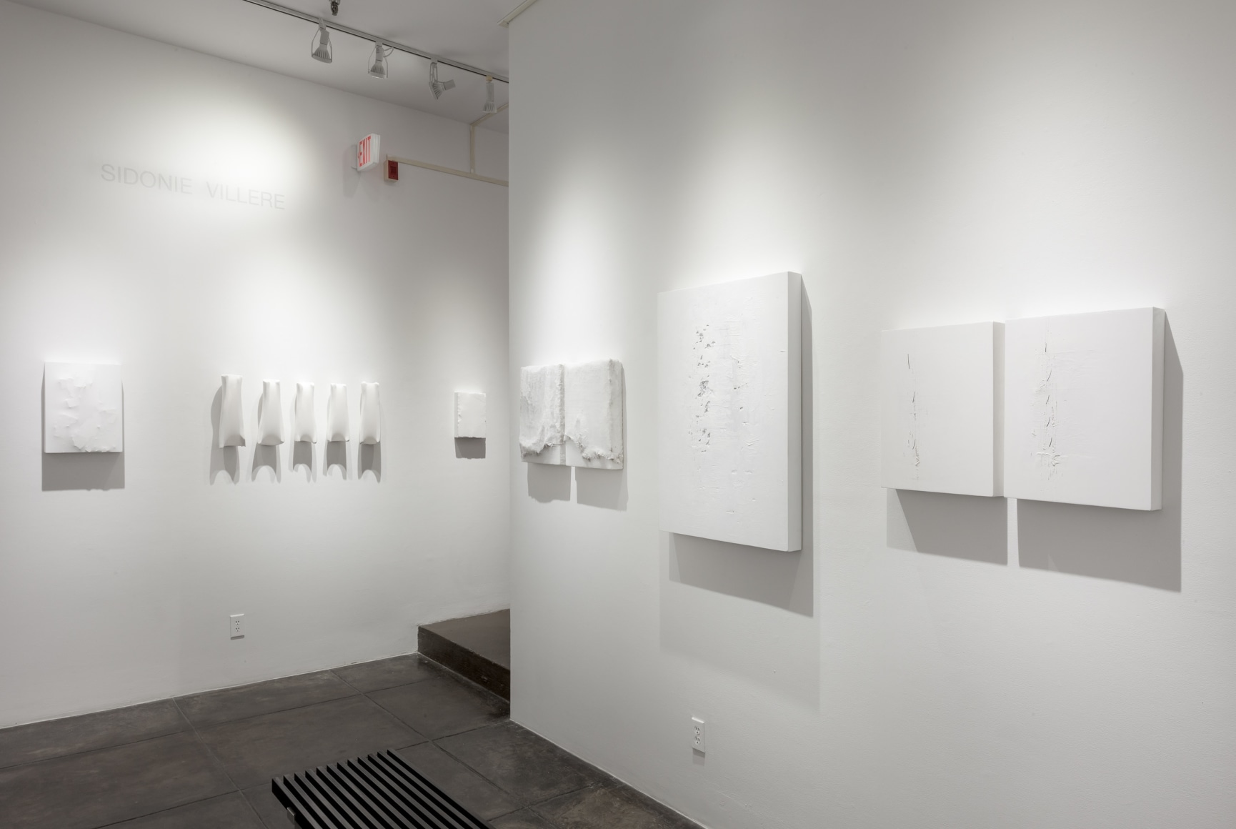 SIDONIE VILLERE&nbsp; [Middle Gallery Installation View]