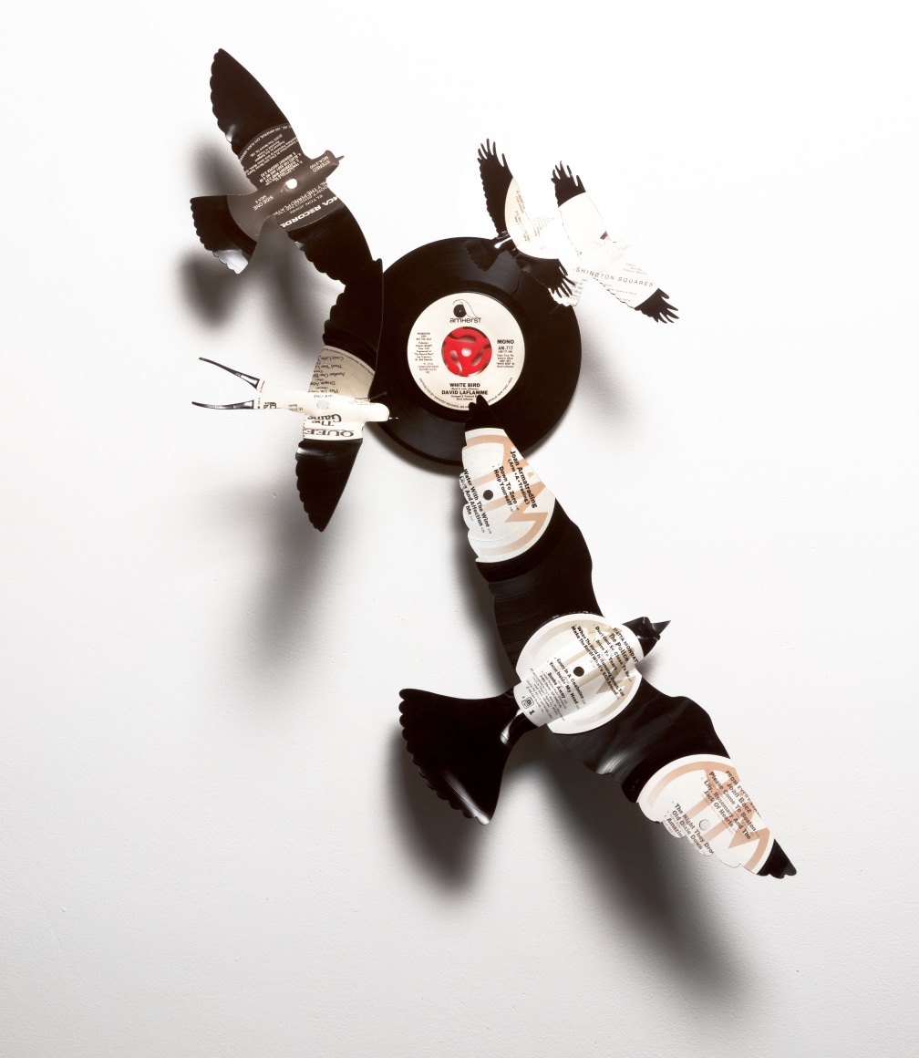 PAUL VILLINSKI, White Bird, 2022