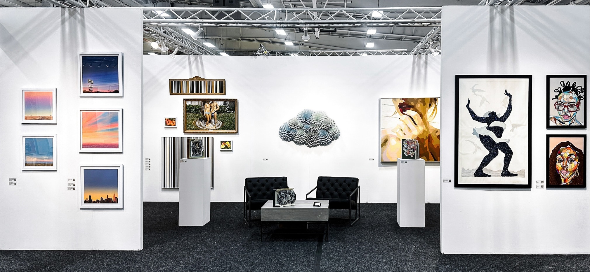 ART ON PAPER, Booth E13