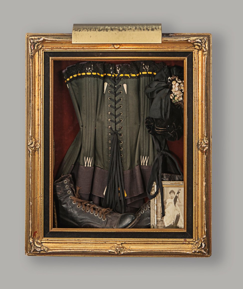 KAT FLYN, Street Walker, 2012