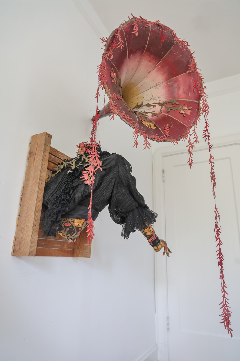 PEYTON PICKENPAUGH, Crone, 2025