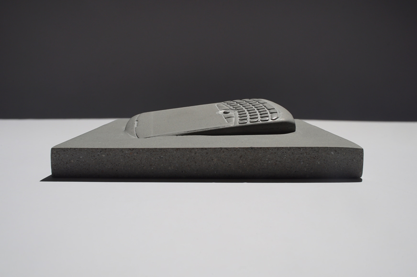 REGULAR CONCRETE, The Smartphone 2007, 2022