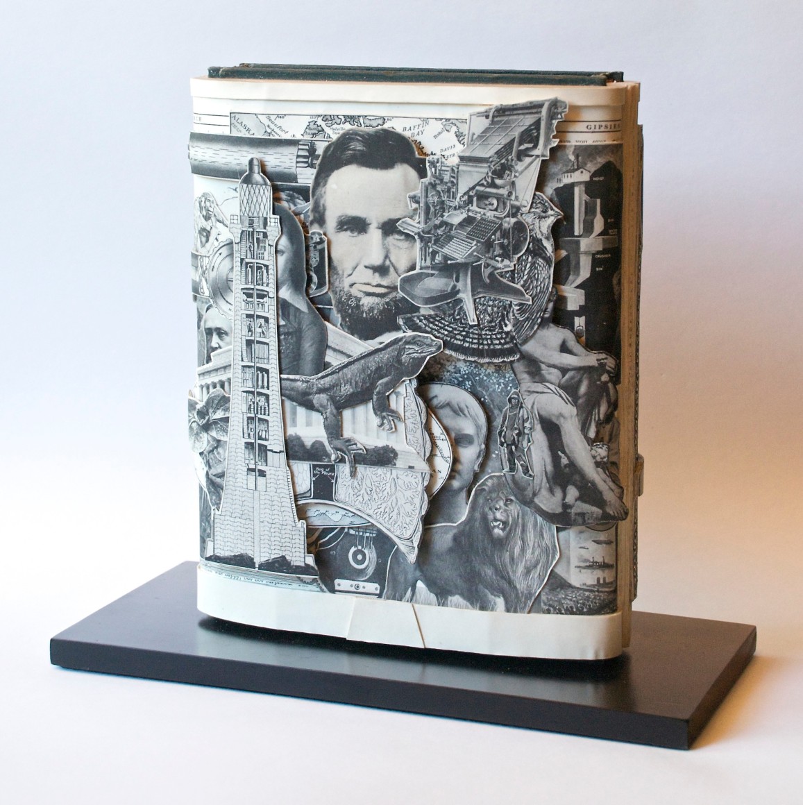 TONY DAGRADI Lincoln/Birdwoman (side a), 2017