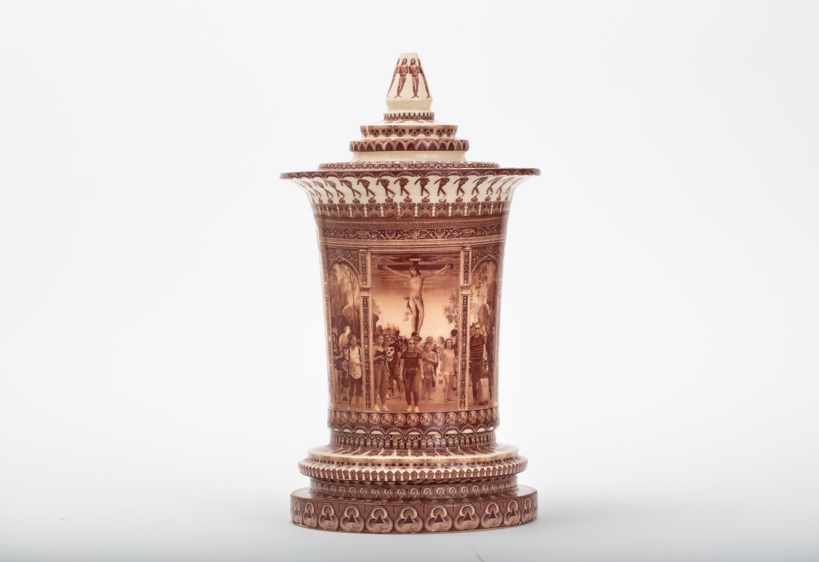 PETER OLSON, Reliquary, Christ with an audience, 2019