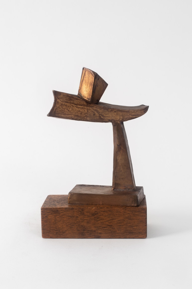 Dorothy&nbsp;Dehner Perch, 1969