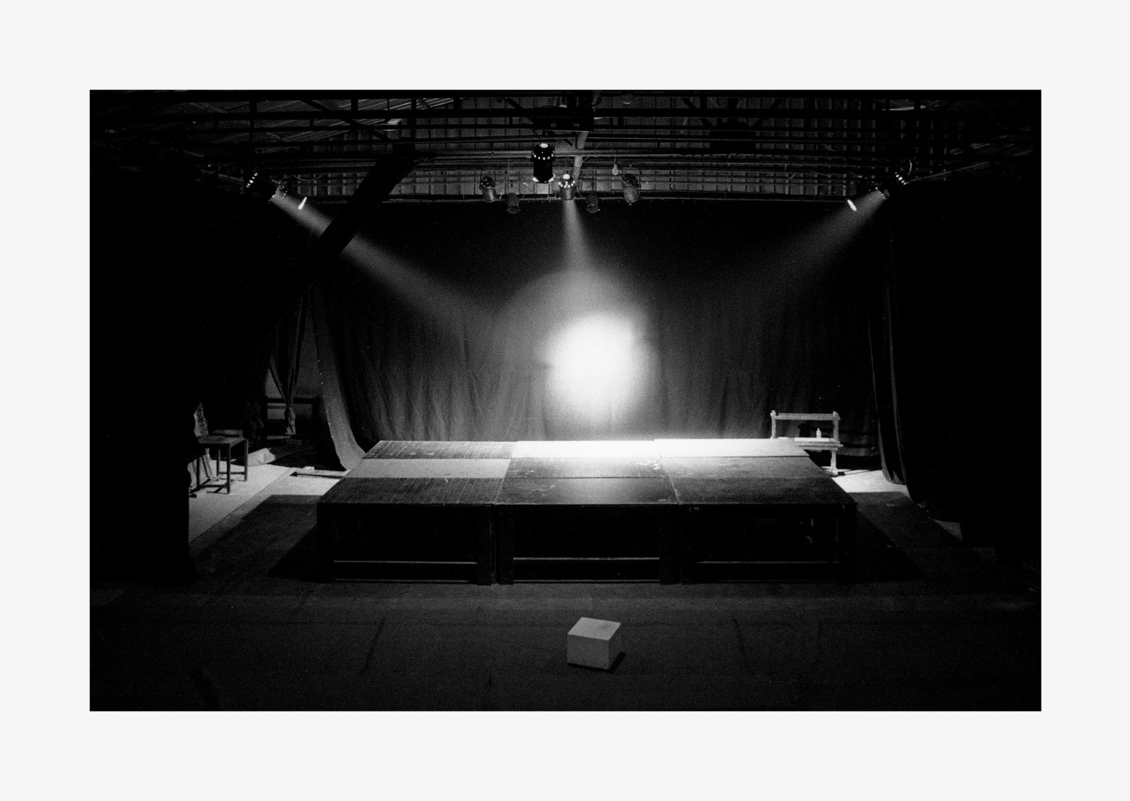 Hamann - Stage Prepared for a Boxing Match