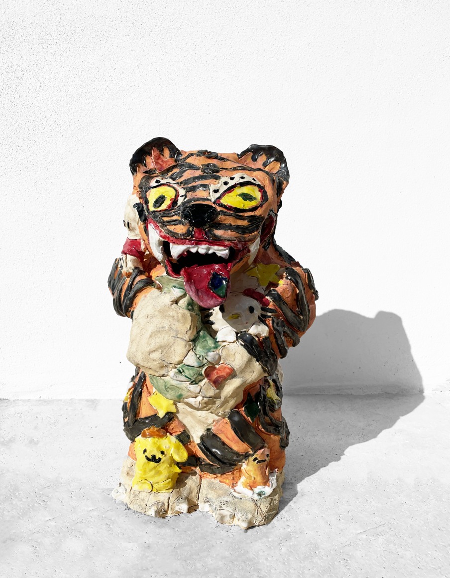 Emily Yong Beck  Horangi guarding pot, 2022  Stoneware, glaze, majolica and underglaze  44.5 x 22 x 25.5 cm | 17.5 x 8.5 x 10 in