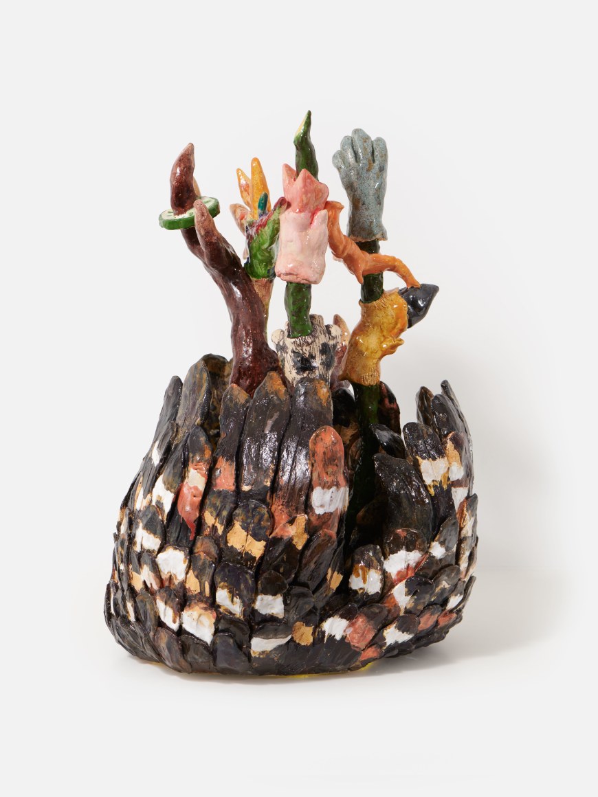 Dominika Bednarsky  M&auml;nnerstrau&szlig; : So sorry Vincent, 2022  Glazed ceramic  55 x 45 x 44 cm | 22 1/2 x 18 x 17 in