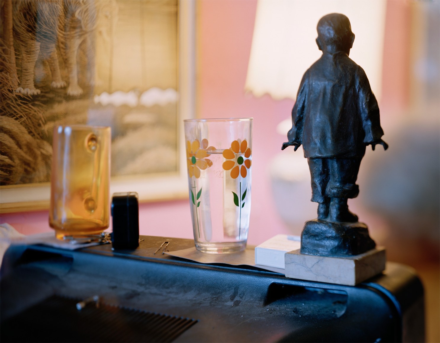 Ben-Zion - Earl's tv