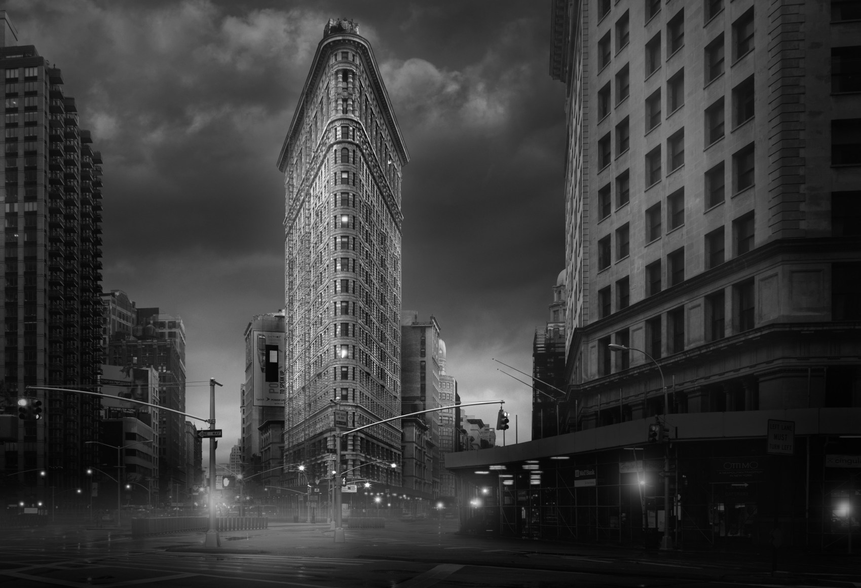Flatiron Building, 2007 - The Light of New York | Jean-Michel Berts Photography