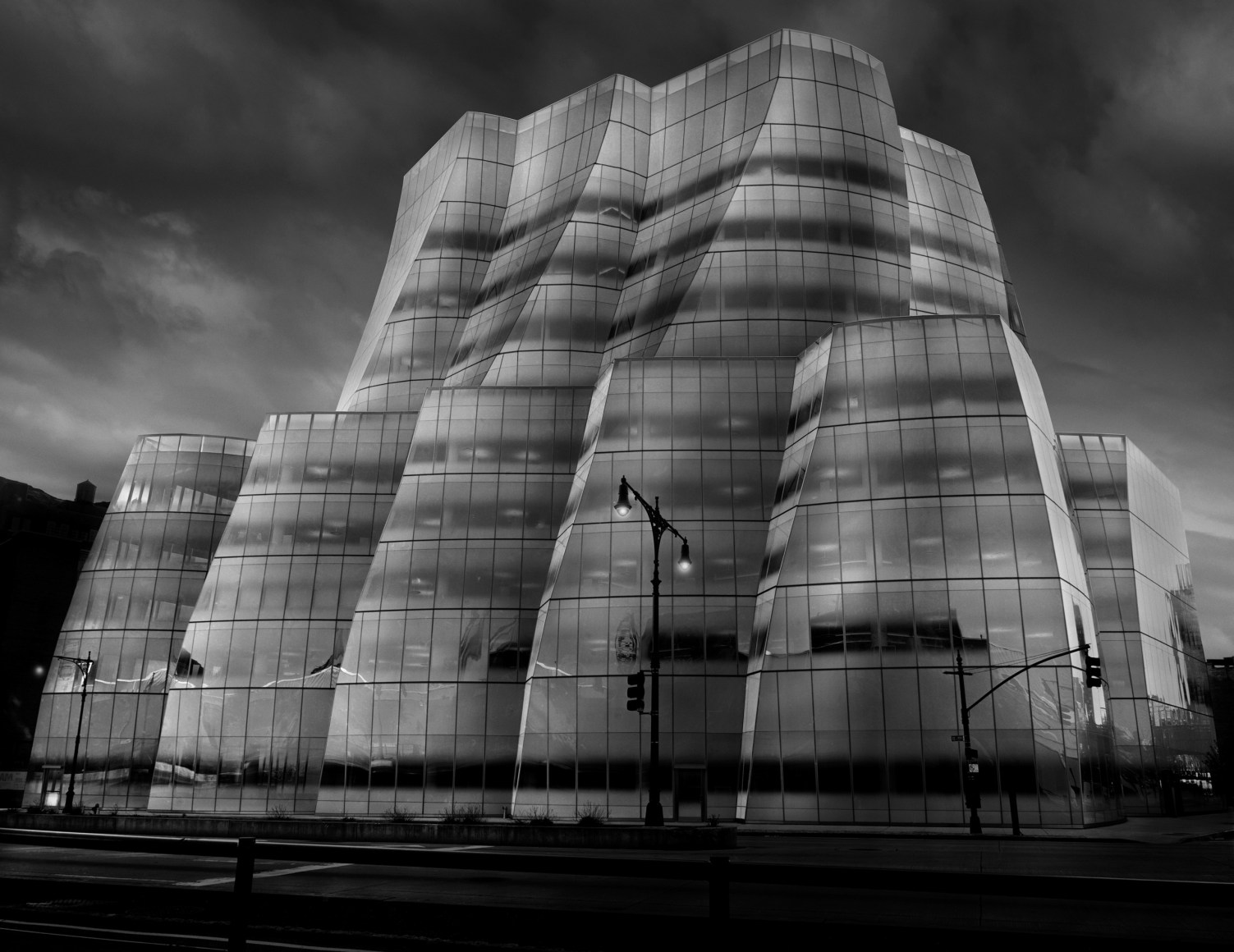 IAC Building, 2007 - The Light of New York | Jean-Michel Berts Photography