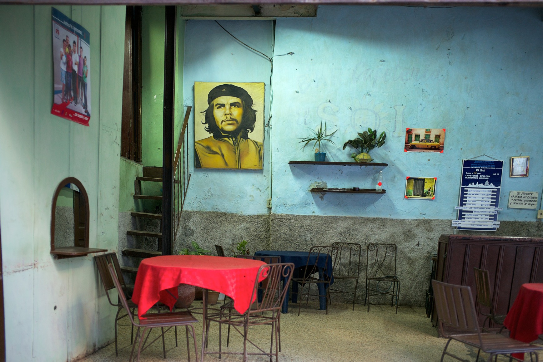 Magdalena Sol&eacute;, Cuba - Hasta Siempre (Cuba Forever), Che, Havana, 2013, Sous Les Etoiles Gallery