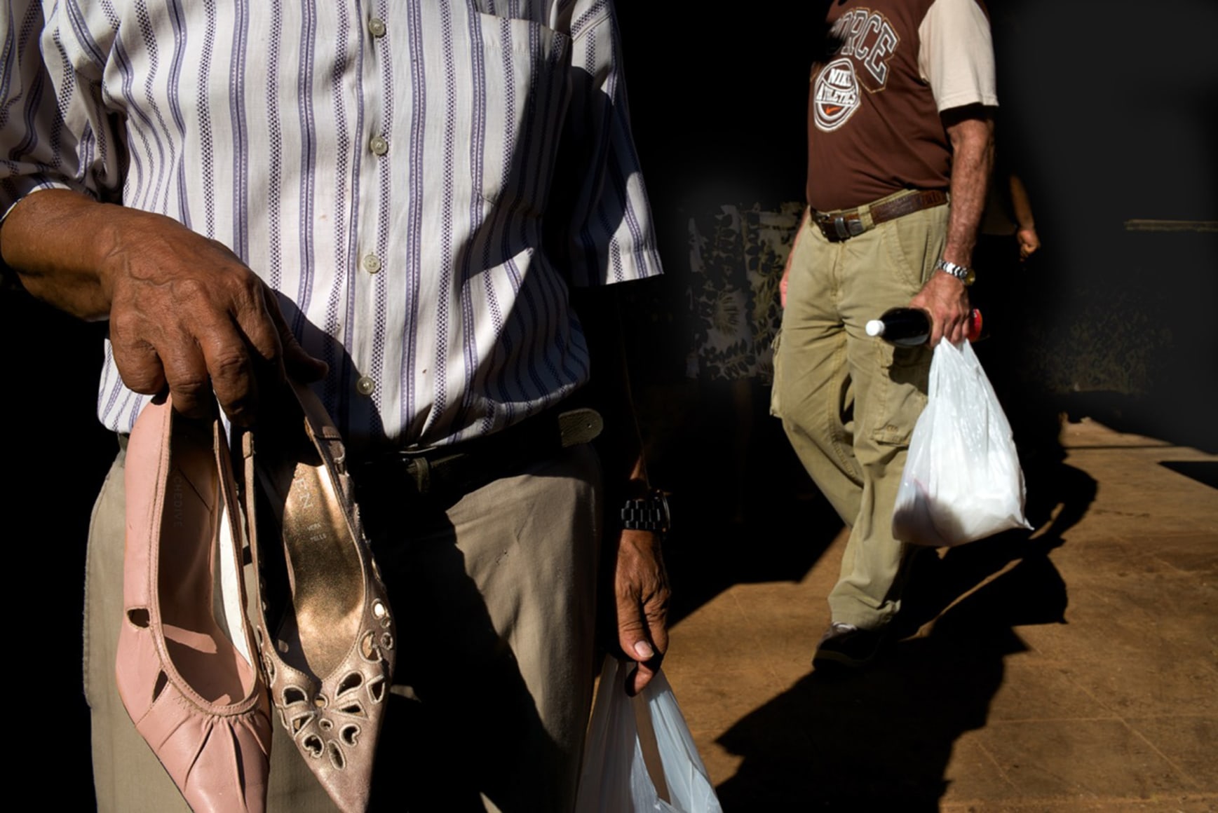 Magdalena Sol&eacute;, Cuba - Hasta Siempre (Cuba Forever), Shoes for Sale, Havana, 2013, Sous Les Etoiles Gallery
