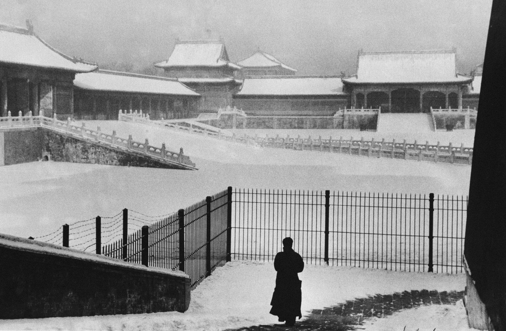Marc Riboud, photography, Asia, China, Japan, India, Magnum, Sous Les Etoiles Gallery, New York
